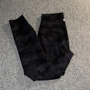 Lululemon Wunder Train Leggings
